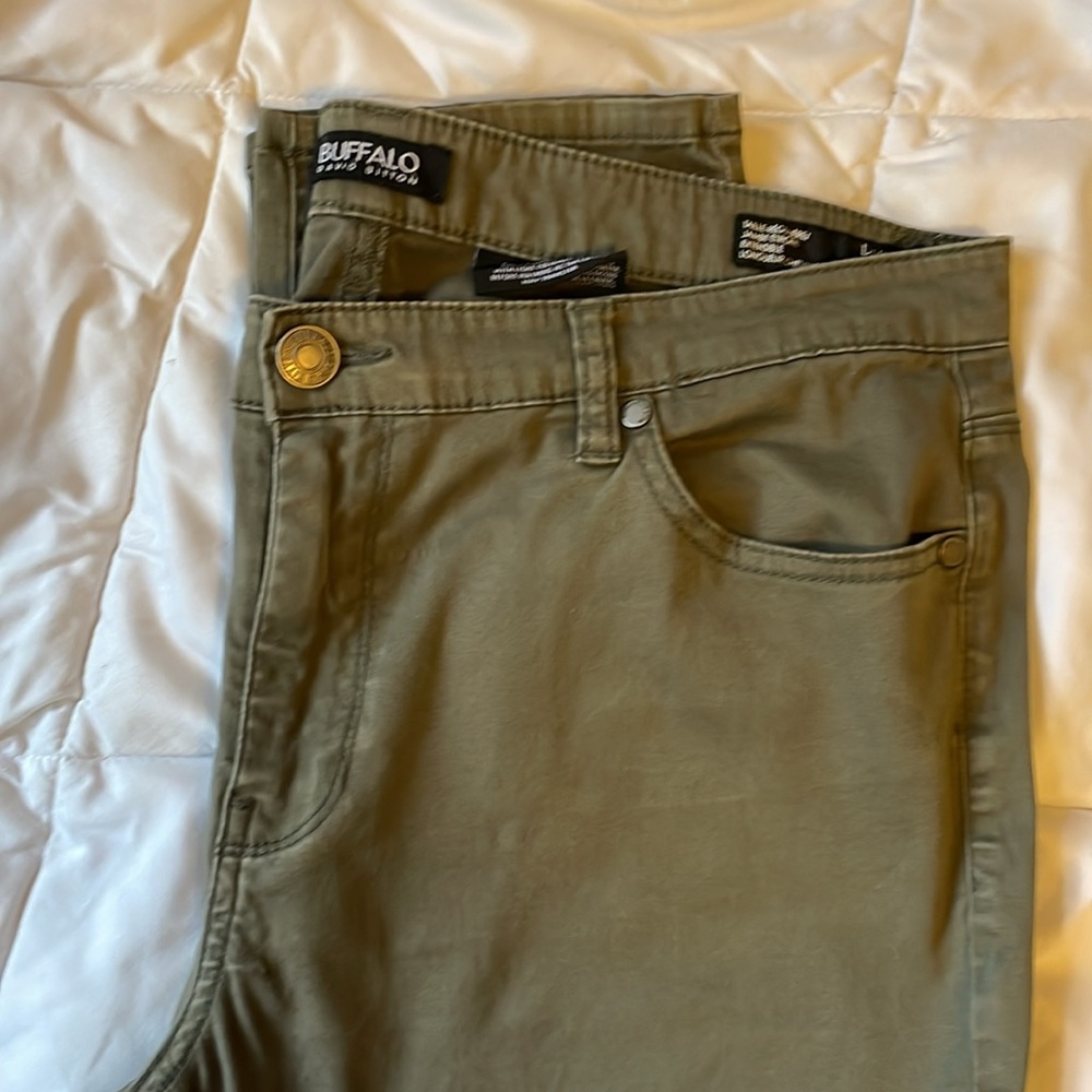 DAILY MIDRISE/ STRETCH SKINNY ANKEL GRAZERS SLACKS - Picture 3 of 3